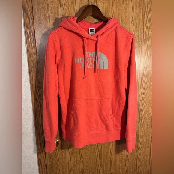 The North Face Women’s Graphic Hoodie - Picture 1 of 4